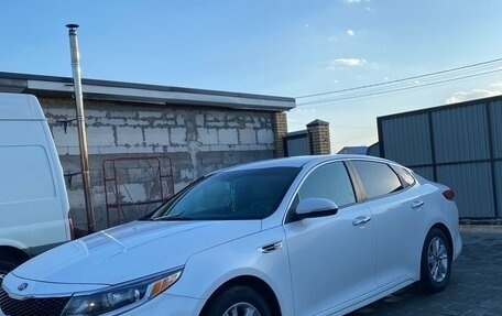 KIA Optima IV, 2016 год, 1 600 000 рублей, 2 фотография