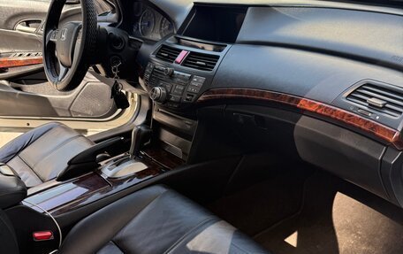 Honda Crosstour I рестайлинг, 2011 год, 1 700 000 рублей, 10 фотография