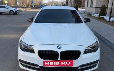 BMW 5 серия, 2015 год, 1 665 000 рублей, 6 фотография