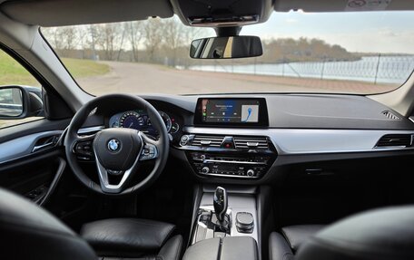 BMW 5 серия, 2018 год, 3 950 000 рублей, 29 фотография