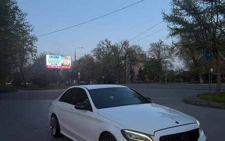 Mercedes-Benz C-Класс, 2018 год, 2 390 000 рублей, 2 фотография