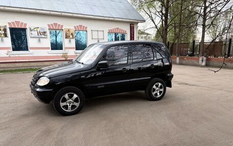 Chevrolet Niva I рестайлинг, 2006 год, 340 000 рублей, 2 фотография