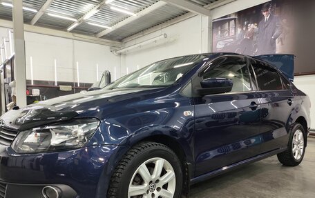 Volkswagen Polo VI (EU Market), 2011 год, 770 000 рублей, 3 фотография