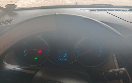Chevrolet Cruze II, 2010 год, 600 000 рублей, 6 фотография
