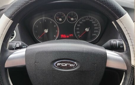 Ford Focus II рестайлинг, 2007 год, 2 фотография