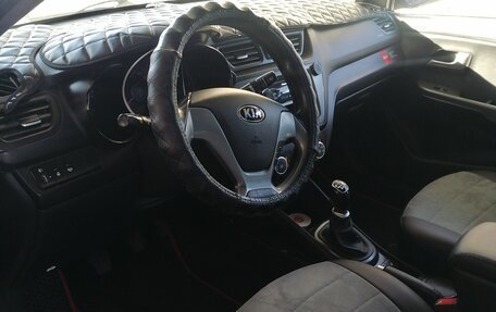 KIA Rio III рестайлинг, 2015 год, 945 000 рублей, 5 фотография