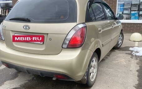 KIA Rio II, 2010 год, 620 000 рублей, 3 фотография