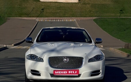 Jaguar XJ IV (X351), 2014 год, 1 350 000 рублей, 11 фотография