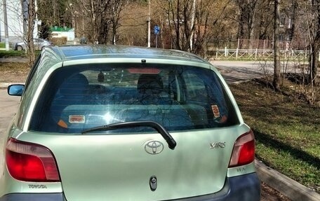 Toyota Yaris I рестайлинг, 2003 год, 350 000 рублей, 16 фотография