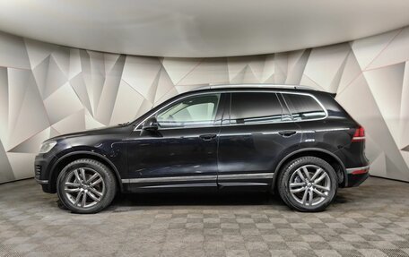 Volkswagen Touareg III, 2017 год, 2 590 000 рублей, 5 фотография