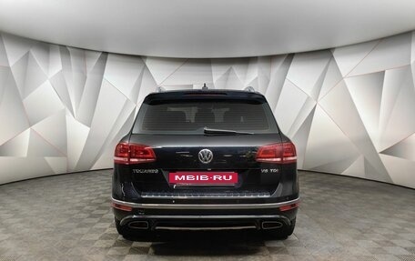 Volkswagen Touareg III, 2017 год, 2 590 000 рублей, 8 фотография