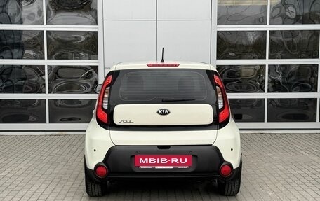 KIA Soul II рестайлинг, 2015 год, 1 350 000 рублей, 6 фотография