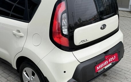 KIA Soul II рестайлинг, 2015 год, 1 350 000 рублей, 23 фотография