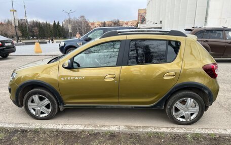 Renault Sandero II рестайлинг, 2015 год, 850 000 рублей, 4 фотография