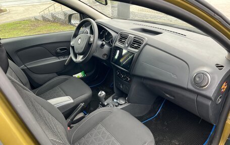 Renault Sandero II рестайлинг, 2015 год, 850 000 рублей, 11 фотография