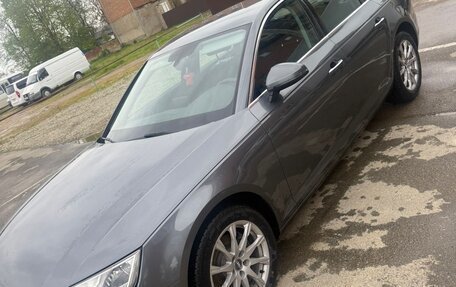 Audi A4, 2017 год, 2 280 000 рублей, 4 фотография