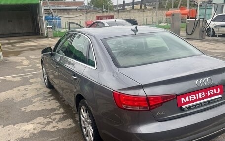 Audi A4, 2017 год, 2 280 000 рублей, 5 фотография