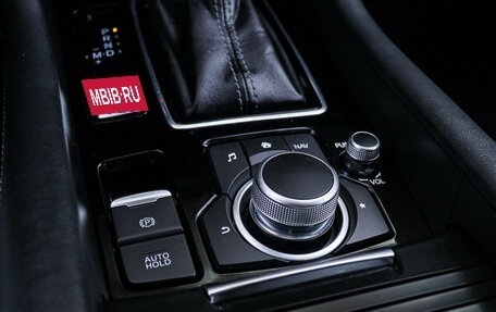 Mazda 6, 2019 год, 2 600 000 рублей, 18 фотография