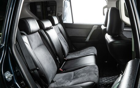 Toyota Land Cruiser Prado 150 рестайлинг 2, 2011 год, 3 500 000 рублей, 7 фотография