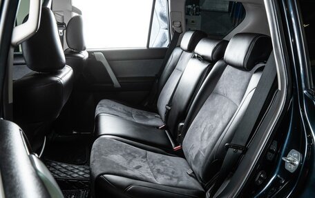 Toyota Land Cruiser Prado 150 рестайлинг 2, 2011 год, 3 500 000 рублей, 9 фотография