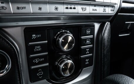 Toyota Land Cruiser Prado 150 рестайлинг 2, 2011 год, 3 500 000 рублей, 16 фотография