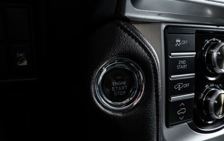 Toyota Land Cruiser Prado 150 рестайлинг 2, 2011 год, 3 500 000 рублей, 20 фотография