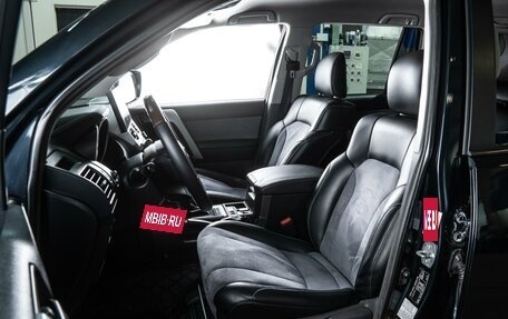 Toyota Land Cruiser Prado 150 рестайлинг 2, 2011 год, 3 500 000 рублей, 10 фотография