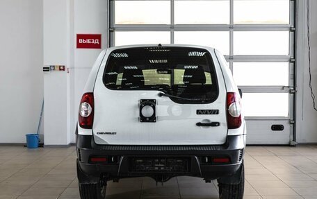 Chevrolet Niva I рестайлинг, 2014 год, 692 000 рублей, 5 фотография
