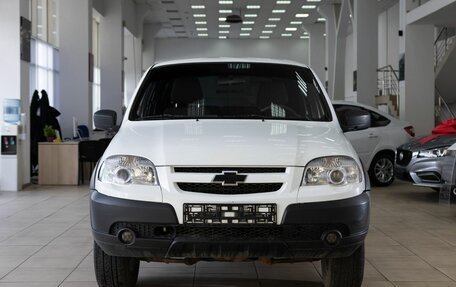 Chevrolet Niva I рестайлинг, 2014 год, 692 000 рублей, 2 фотография