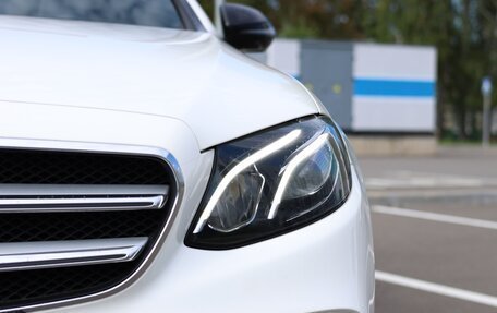 Mercedes-Benz E-Класс, 2020 год, 3 950 000 рублей, 9 фотография