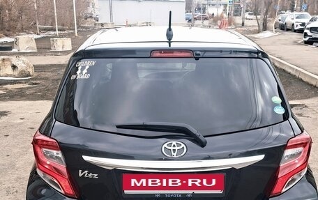 Toyota Vitz, 2015 год, 890 000 рублей, 4 фотография