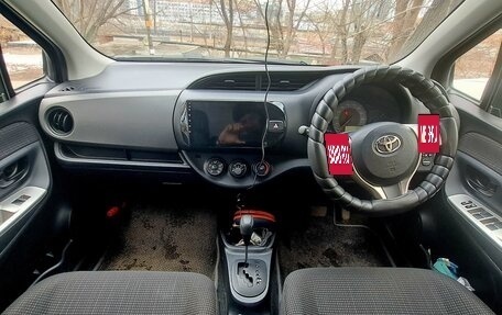 Toyota Vitz, 2015 год, 890 000 рублей, 7 фотография