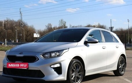 KIA cee'd III, 2018 год, 1 350 000 рублей, 9 фотография