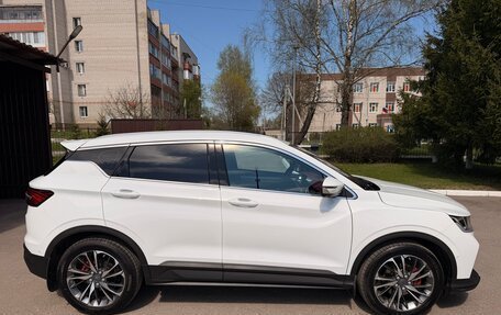 Geely Coolray I, 2023 год, 1 800 000 рублей, 8 фотография