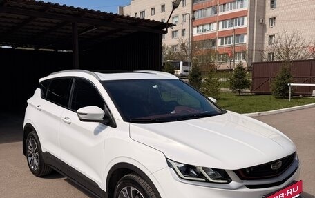 Geely Coolray I, 2023 год, 1 800 000 рублей, 2 фотография
