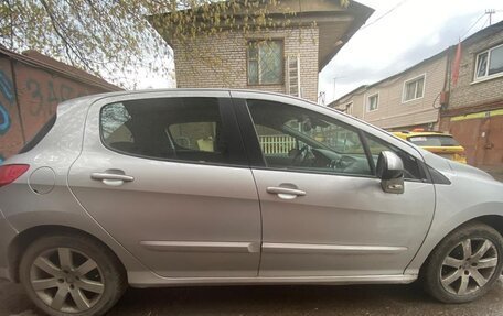 Peugeot 308 II, 2010 год, 450 000 рублей, 4 фотография