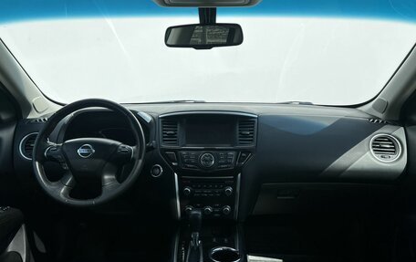 Nissan Pathfinder, 2015 год, 2 300 000 рублей, 15 фотография