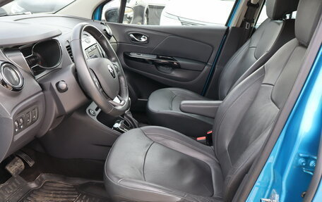 Renault Kaptur I рестайлинг, 2017 год, 1 649 000 рублей, 8 фотография