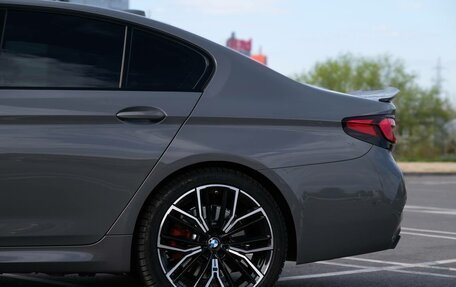 BMW 5 серия, 2021 год, 4 100 000 рублей, 3 фотография