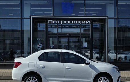 Renault Logan II, 2020 год, 1 240 000 рублей, 5 фотография