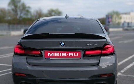 BMW 5 серия, 2021 год, 4 100 000 рублей, 21 фотография