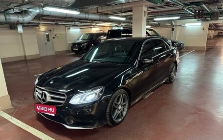 Mercedes-Benz E-Класс, 2015 год, 2 850 000 рублей, 1 фотография
