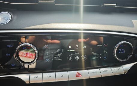 Genesis GV70, 2022 год, 5 500 000 рублей, 11 фотография