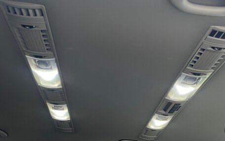 Volkswagen Caravelle T6 рестайлинг, 2018 год, 3 250 000 рублей, 16 фотография