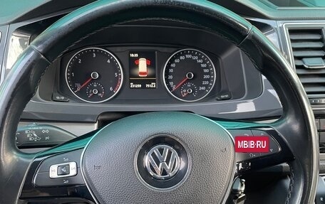 Volkswagen Caravelle T6 рестайлинг, 2018 год, 3 250 000 рублей, 18 фотография
