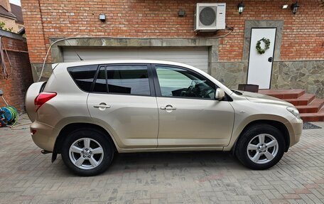 Toyota RAV4, 2007 год, 1 400 000 рублей, 3 фотография
