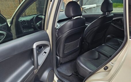 Toyota RAV4, 2007 год, 1 400 000 рублей, 6 фотография