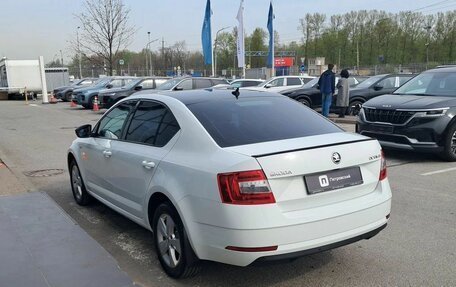 Skoda Octavia, 2018 год, 1 790 000 рублей, 8 фотография