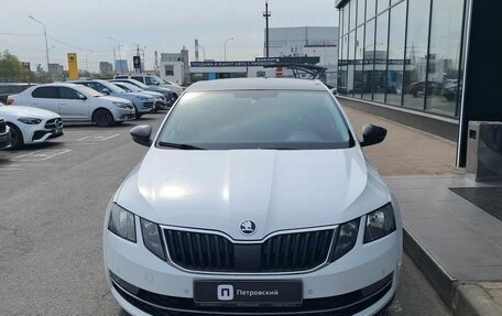 Skoda Octavia, 2018 год, 1 790 000 рублей, 4 фотография