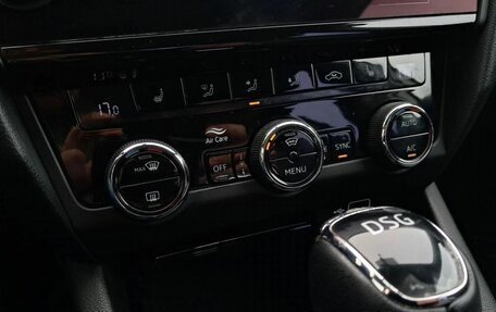 Skoda Octavia, 2018 год, 1 790 000 рублей, 14 фотография